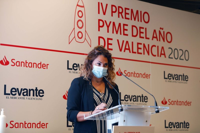 BMP Lighting recibe uno de los galardones del IV Premio Pyme del Año de Valencia BMP Lighting recibe uno de los galardones del IV Premio Pyme del Año de Valencia
