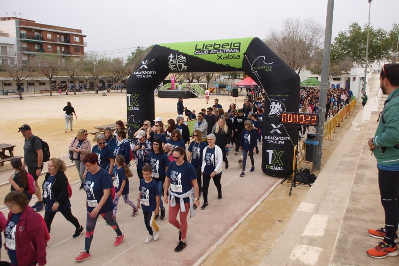 La Cursa de la Dona de Xàbia recauda 3.770 euros para el Tapis y la asociación Carena  La Cursa de la Dona de Xàbia recauda 3.770 euros para el Tapis y la asociación Carena