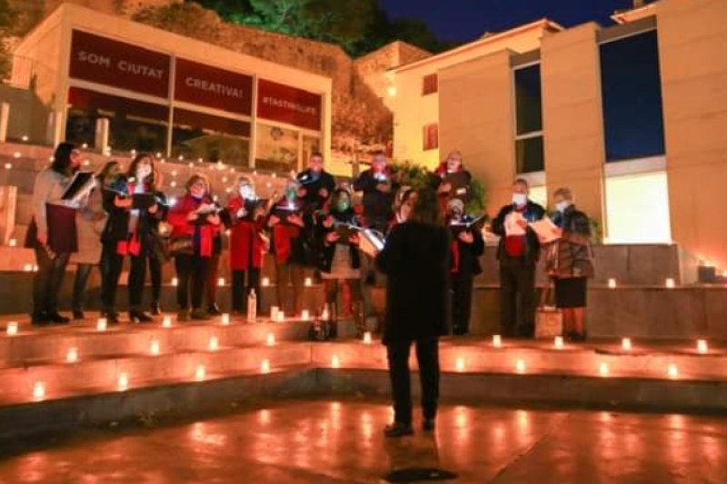 La Nit de la Llum resurge con fuerza para apoyar el comercio local La Nit de la Llum resurge con fuerza para apoyar el comercio local