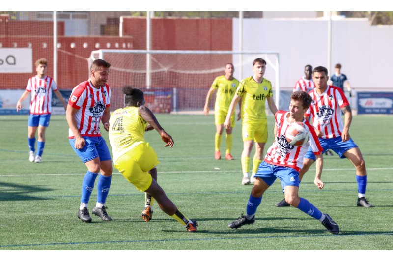 Mini jornada de fútbol con mucho en juego para el Jávea, Calp, Teulada y Dénia B  Mini jornada de fútbol con mucho en juego para el Jávea, Calp, Teulada y Dénia B