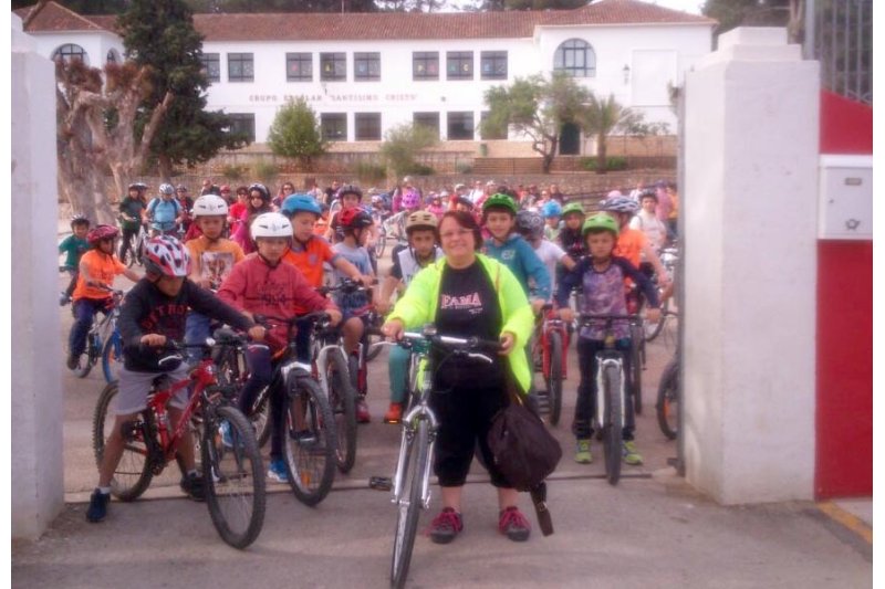 Vora 200 persones participen en el Dia de la Bicicleta a Gata Vora 200 persones participen en el Dia de la Bicicleta a Gata
