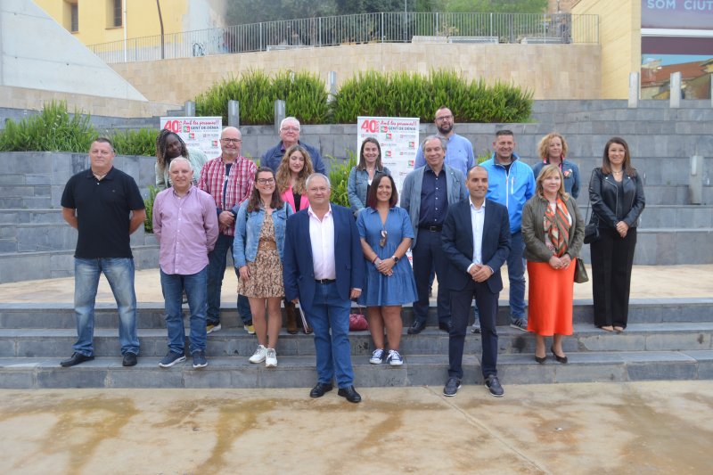 Miguel Donderis y Clara Pons acompañan a Mario Vidal en los primeros puestos de la lista de Gent de Dénia  Miguel Donderis y Clara Pons acompañan a Mario Vidal en los primeros puestos de la lista de Gent de Dénia