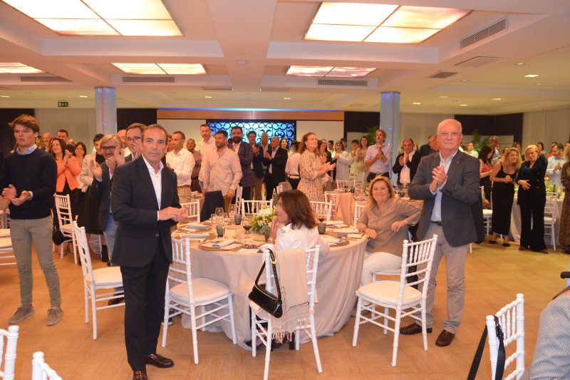 El PP se presenta como “el gobierno del cambio que dará a Dénia lo que se merece” El PP se presenta como “el gobierno del cambio que dará a Dénia lo que se merece”