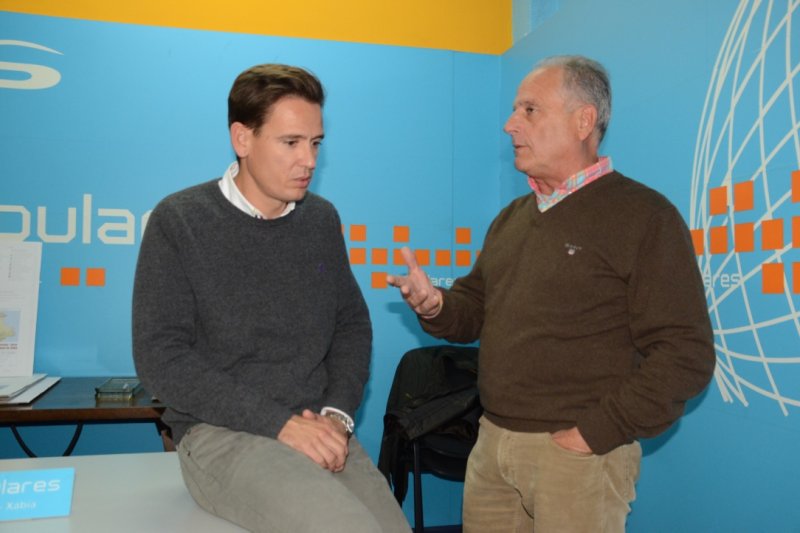 Óscar Antón es el nuevo secretario general del PP de Xàbia que afronta un nuevo intento por reunificar el centro-derecha Óscar Antón es el nuevo secretario general del PP de Xàbia que afronta un nuevo intento por reunificar el centro-derecha