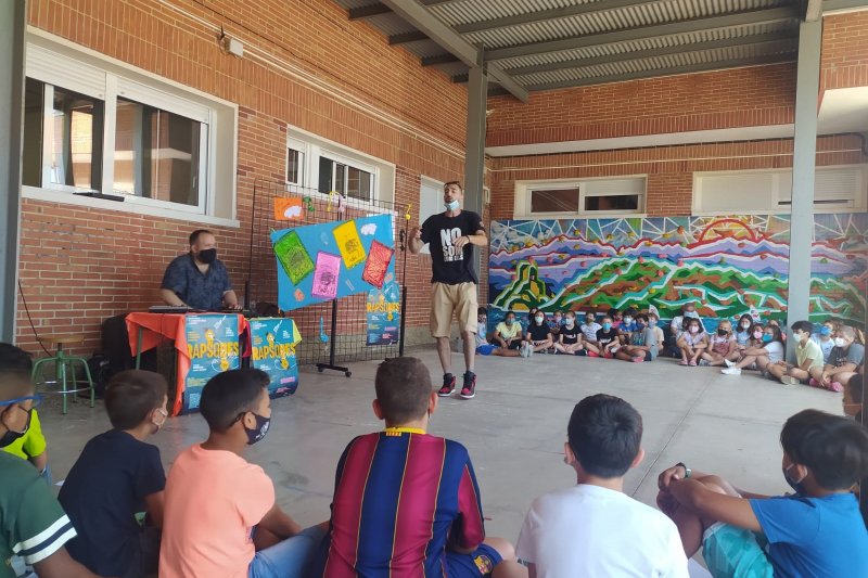 De com fer comarca des de l’escola De com fer comarca des de l’escola