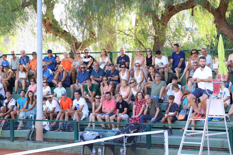 Sergi Pérez se curra un gran debut en casa en el torneo Orysol de Dénia Sergi Pérez se curra un gran debut en casa en el torneo Orysol de Dénia