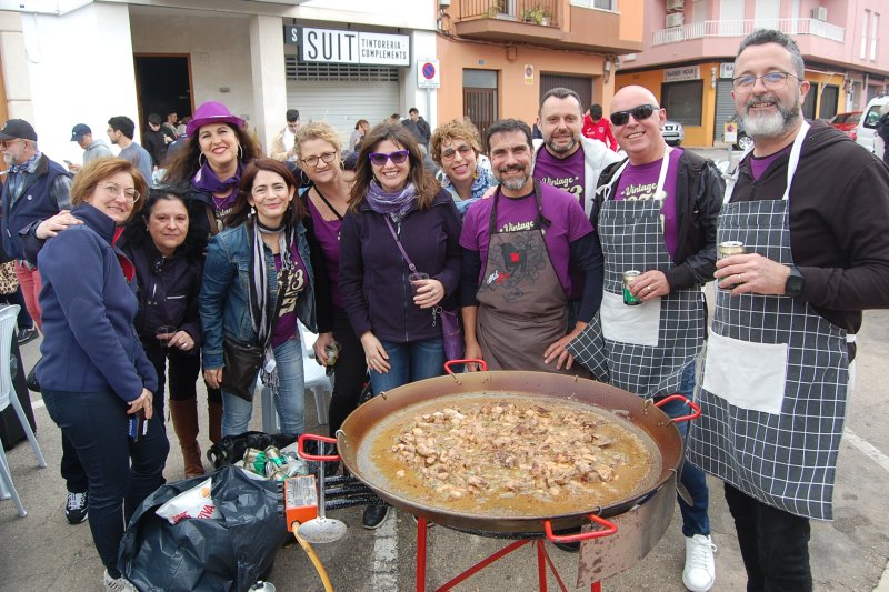 El Concurs de Paelles de la falla la Font puja el teló de la festa fallera de Pego 2024 El Concurs de Paelles de la falla la Font puja el teló de la festa fallera de Pego 2024