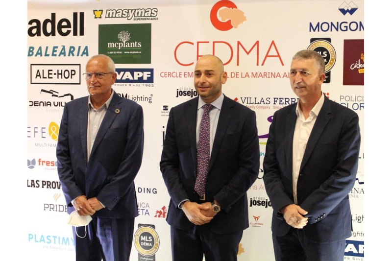 Benito Mestre, presidente del Cercle Empresarial: “Queremos que el dinero de Europa se invierta en cosas que repercutan en la sostenibilidad de nuestra comarca” Benito Mestre, presidente del Cercle Empresarial: “Queremos que el dinero de Europa se invierta en cosas que repercutan en la sostenibilidad de nuestra comarca”