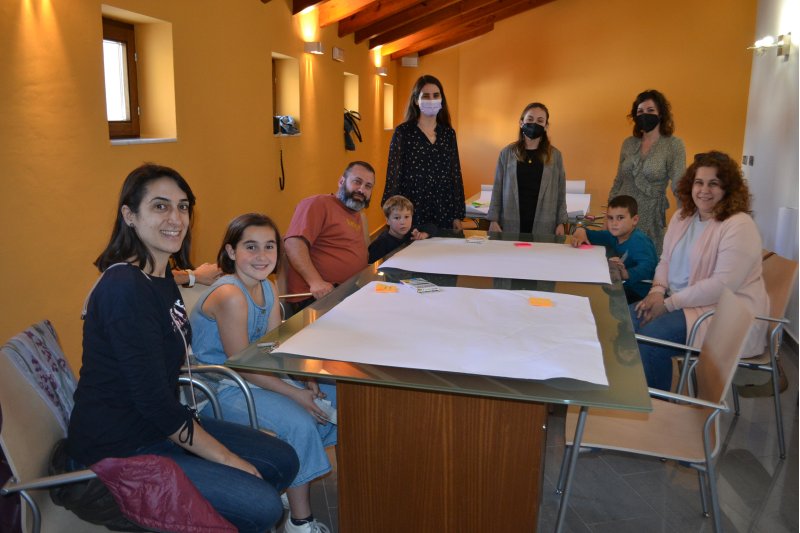 La corresponsabilidad familiar o cómo ser más justos e iguales  La corresponsabilidad familiar o cómo ser más justos e iguales