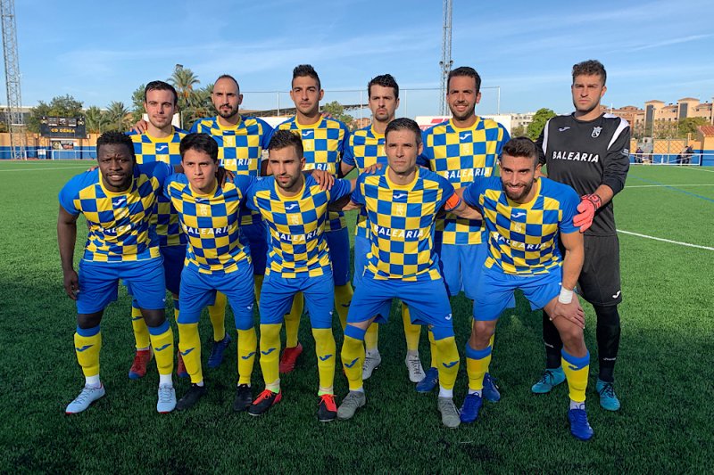 El Javea exhibe pegada ante un Dénia que no se rinde (2-3) El Javea exhibe pegada ante un Dénia que no se rinde (2-3)