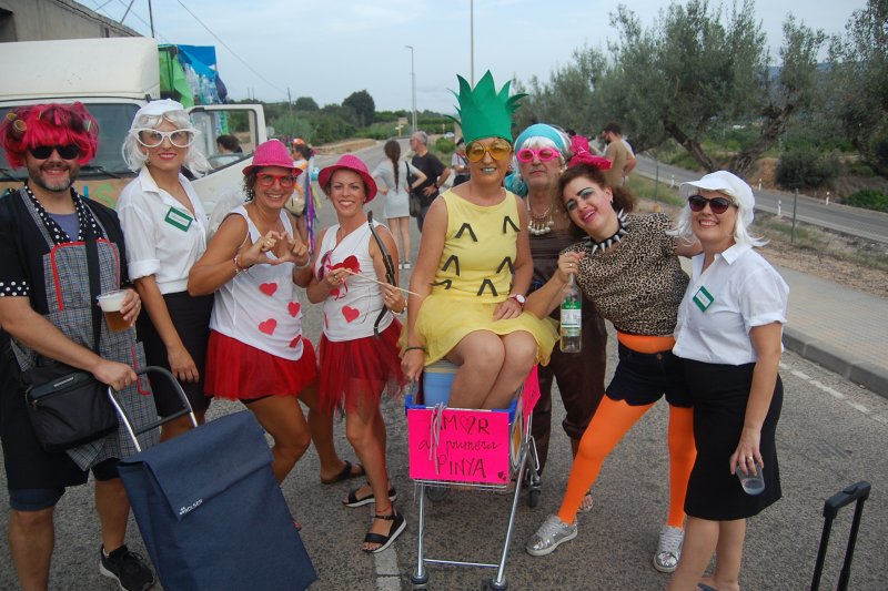 L’originalitat de les disfresses reivindica les carrosses com a patrimoni de les festes patronals de Sanet i Els Negrals L’originalitat de les disfresses reivindica les carrosses com a patrimoni de les festes patronals de Sanet i Els Negrals