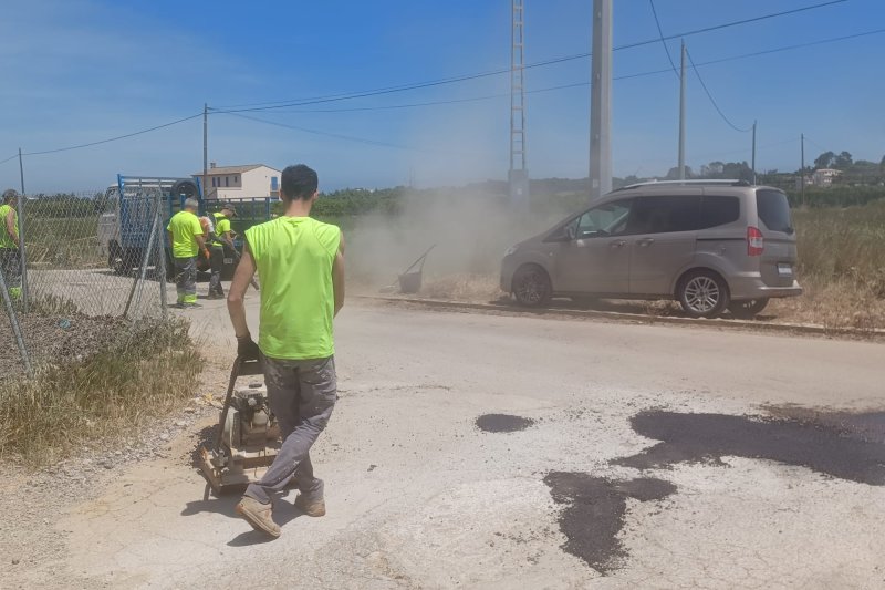La Concejalía de Medio Ambiente de Ondara acomete la reparación de siete caminos rurales La Concejalía de Medio Ambiente de Ondara acomete la reparación de siete caminos rurales