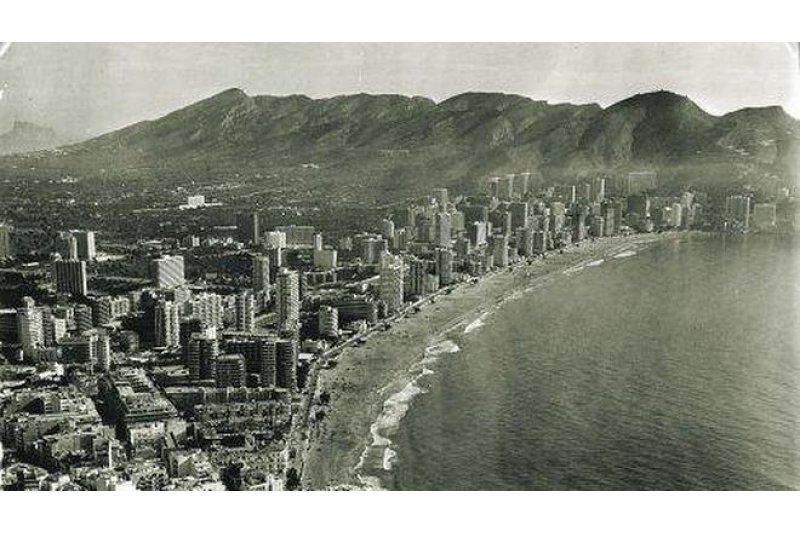 El colapso del turismo en la Costa Blanca (II) El colapso del turismo en la Costa Blanca (II)