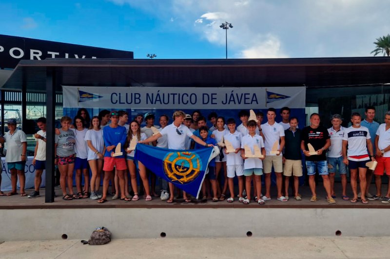 El Club Náutico de Jávea cierra la 48 Semana de la Vela con la vela infantil y juvenil El Club Náutico de Jávea cierra la 48 Semana de la Vela con la vela infantil y juvenil