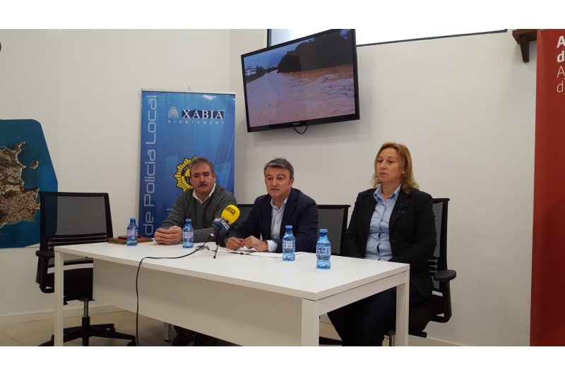 Las lluvias y el fuerte viento apenas provocan daños relevantes y ha devuelto los acuíferos a niveles máximos Las lluvias y el fuerte viento apenas provocan daños relevantes y ha devuelto los acuíferos a niveles máximos