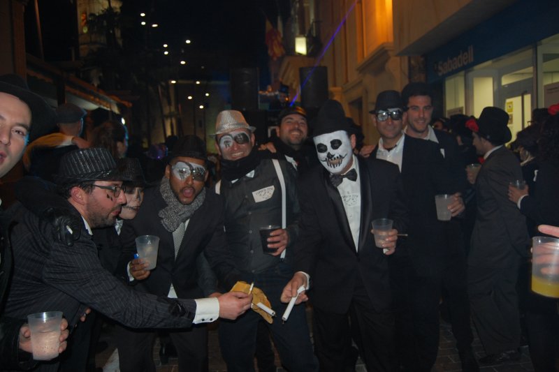 L’anarquia participativa postula la Pinyata com a festa alternativa a Pego L’anarquia participativa postula la Pinyata com a festa alternativa a Pego