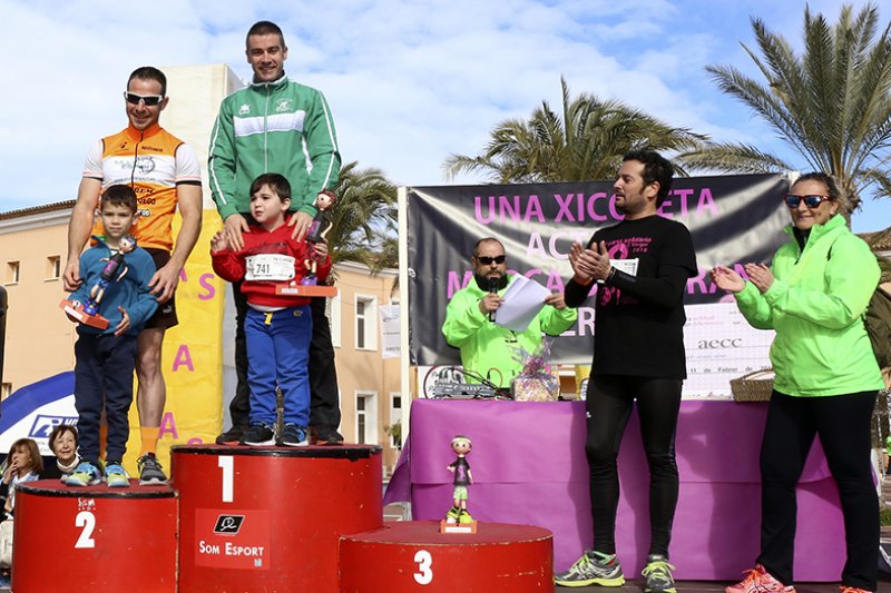 La Cursa Contra el Càncer de El Verger recapta 5.705 euros per a la AECC La Cursa Contra el Càncer de El Verger recapta 5.705 euros per a la AECC