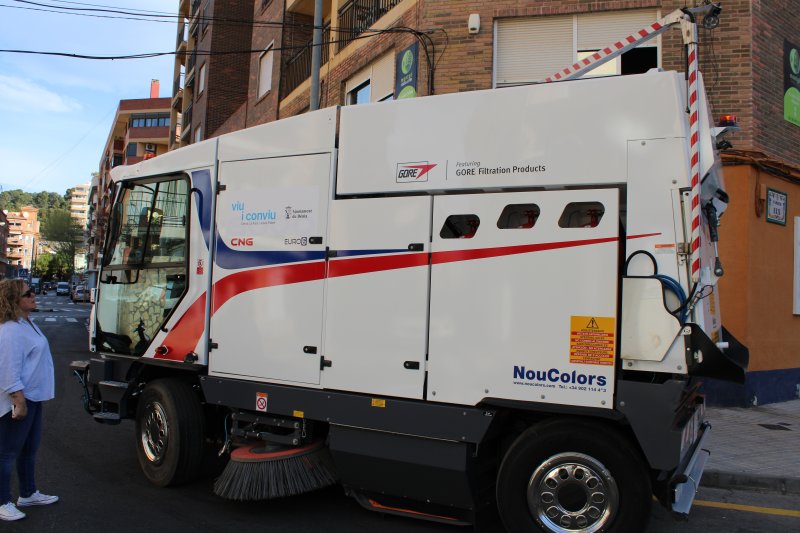 Urbaser coloca las primeras baterías de contenedores que incluyen la materia orgánica Urbaser coloca las primeras baterías de contenedores que incluyen la materia orgánica