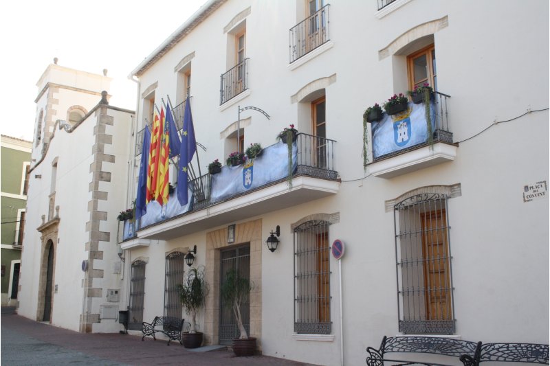 L’Ajuntament d’Ondara convoca ajudes per a famílies amb baix nivell de renda per a despeses relatives a l’habitatge i les escoles esportives L’Ajuntament d’Ondara convoca ajudes per a famílies amb baix nivell de renda per a despeses relatives a l’habitatge i les escoles esportives