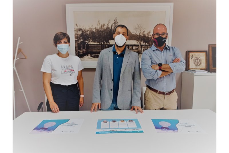 Ondara activa retoma el programa formativo con clases presenciales y visitas a empresas comerciales Ondara activa retoma el programa formativo con clases presenciales y visitas a empresas comerciales