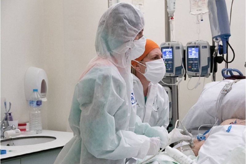 La curva de la sexta ola va en descenso pero la comarca suma otros siete fallecidos por covid  La curva de la sexta ola va en descenso pero la comarca suma otros siete fallecidos por covid