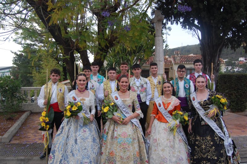 L’ofrena posa el colorit del folklore a les festes patronals d’Orba L’ofrena posa el colorit del folklore a les festes patronals d’Orba