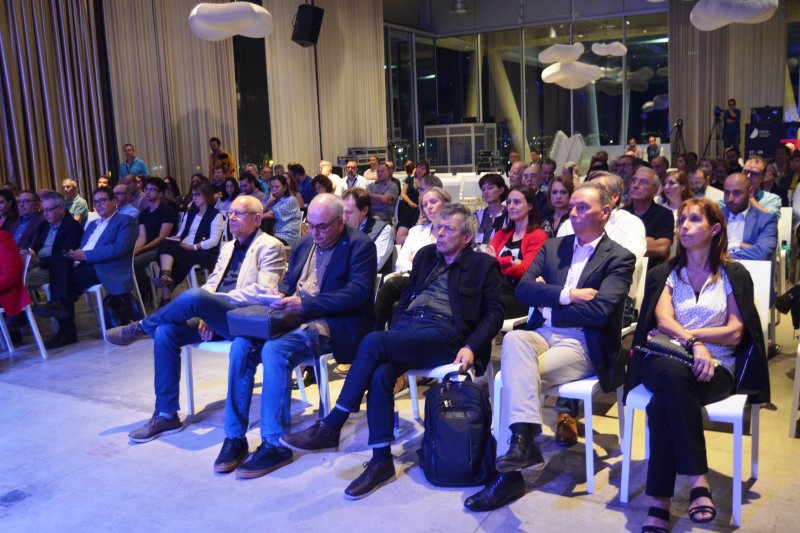 Las empresas ante el fin de era: ser más flexibles, optimistas y mantener una actitud ética Las empresas ante el fin de era: ser más flexibles, optimistas y mantener una actitud ética