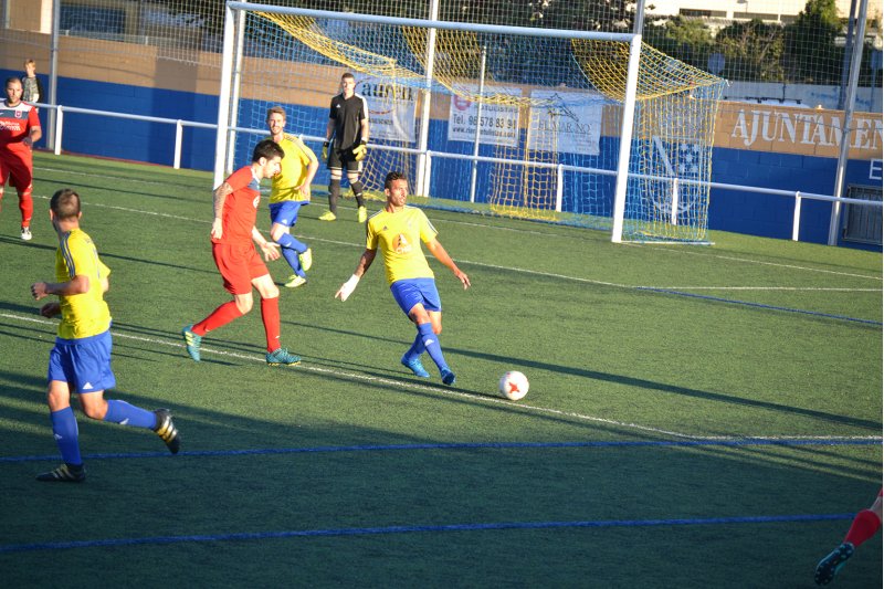 Preferente: El Dénia falla en casa en una jornada en la que Jávea y Calpe también empatan a uno Preferente: El Dénia falla en casa en una jornada en la que Jávea y Calpe también empatan a uno