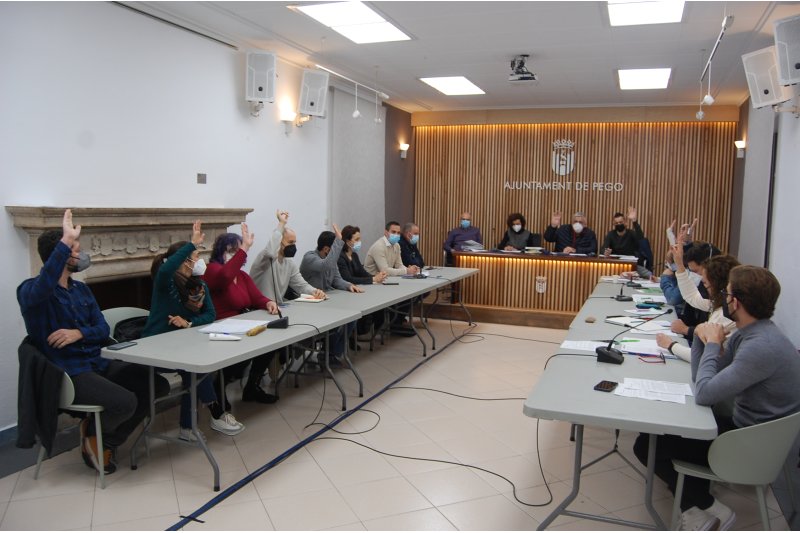 El pago de facturas con informe en contra de intervención sale adelante con lal sumar al voto del equipo de gobierno de Pego de la abstención del PP El pago de facturas con informe en contra de intervención sale adelante con lal sumar al voto del equipo de gobierno de Pego de la abstención del PP