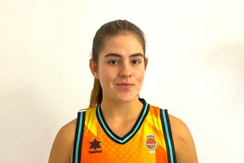 La dianense Martina Gil es finalista del Campeonato de España de baloncesto con el Valencia Basket La dianense Martina Gil es finalista del Campeonato de España de baloncesto con el Valencia Basket