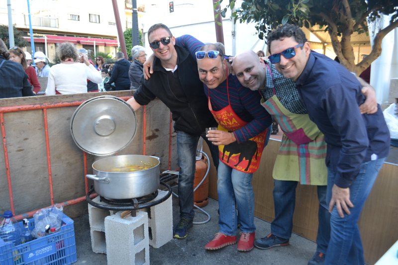 El mercat medieval i la fira ramadera tanquen el Porrat de Sant Antoni de Benissa El mercat medieval i la fira ramadera tanquen el Porrat de Sant Antoni de Benissa