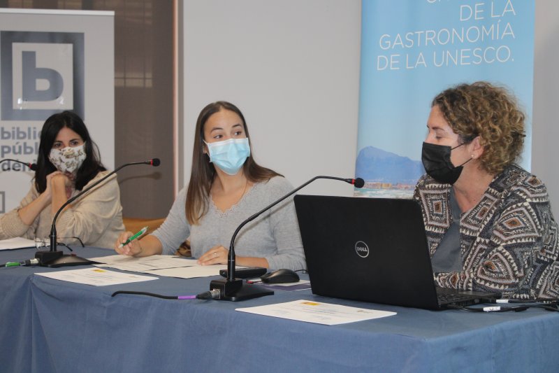 Plan de Servicio Responsable en Dénia: un recurso efectivo en la prevención de las adiciones en la hostelería Plan de Servicio Responsable en Dénia: un recurso efectivo en la prevención de las adiciones en la hostelería