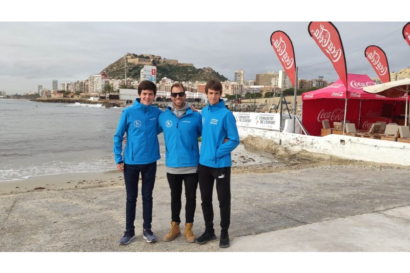 Fórmula Kite: Los deportistas de Marina El Portet participan en la primera prueba de la Copa de España Fórmula Kite: Los deportistas de Marina El Portet participan en la primera prueba de la Copa de España
