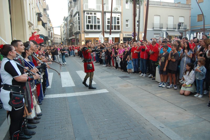 La publicació festera calfa els motors dels Moros i Cristians de Pego  La publicació festera calfa els motors dels Moros i Cristians de Pego
