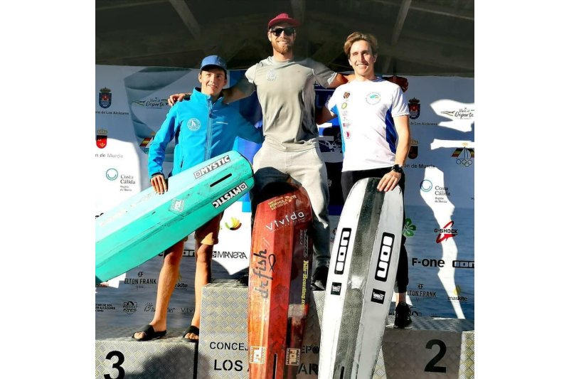 El dianense Kiko Peiró del Marina El Portet consigue una plaza en el equipo olímpico nacional de Fórmula Kite El dianense Kiko Peiró del Marina El Portet consigue una plaza en el equipo olímpico nacional de Fórmula Kite