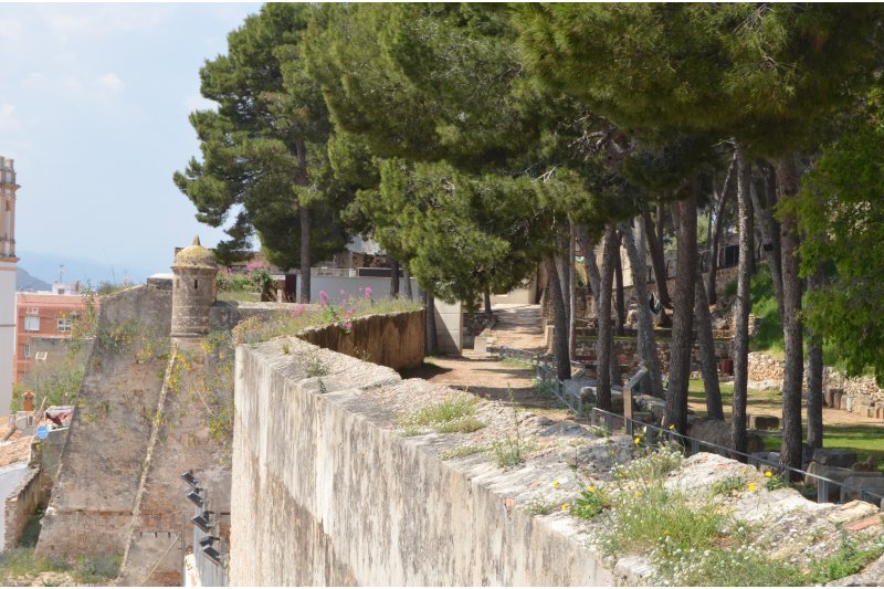 El acto del 9'Octubre se celebra este año en el castillo de Dénia y da voz a los portavoces municipales El acto del 9'Octubre se celebra este año en el castillo de Dénia y da voz a los portavoces municipales