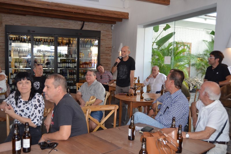 ¿Arròs mariner, a banda o caldero?: Els Magazinos da un paso más en la recuperación de la memoria culinaria de la gente del mar ¿Arròs mariner, a banda o caldero?: Els Magazinos da un paso más en la recuperación de la memoria culinaria de la gente del mar