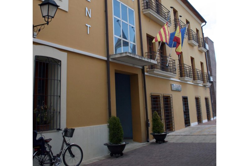 Compromís y PSPV-PSOE aprueban el presupuesto de 5,7 millones de euros para el Ayuntamiento de Gata Compromís y PSPV-PSOE aprueban el presupuesto de 5,7 millones de euros para el Ayuntamiento de Gata