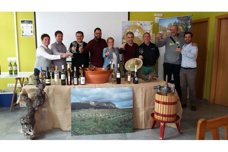 Poble Nou de Benitatxell reivindica el moscatel como elemento de cohesión comarcal Poble Nou de Benitatxell reivindica el moscatel como elemento de cohesión comarcal