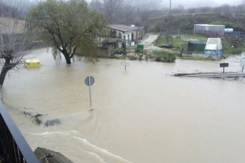 El río Girona se desborda en su cabecera  El río Girona se desborda en su cabecera