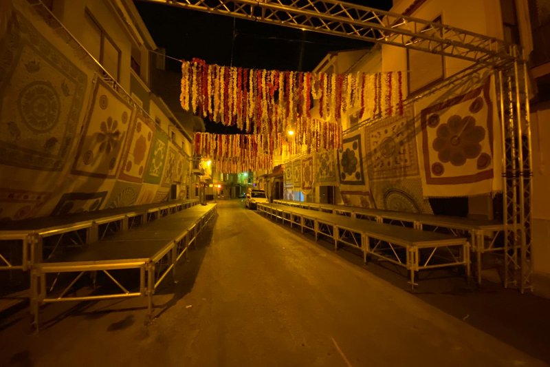 Pego: Tot el muntatge a punt pel Festival d’Arts Escèniques que posa la novetat a la jornada central del carnestoltes pegolí 2020 Pego: Tot el muntatge a punt pel Festival d’Arts Escèniques que posa la novetat a la jornada central del carnestoltes pegolí 2020