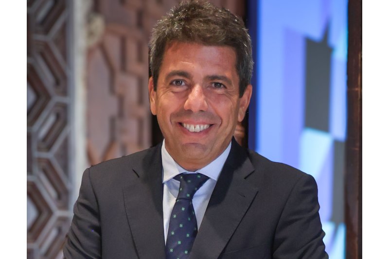 CARLOS MAZÓN, president de la Generalitat Valenciana/ Generosidad territorial  CARLOS MAZÓN, president de la Generalitat Valenciana/ Generosidad territorial