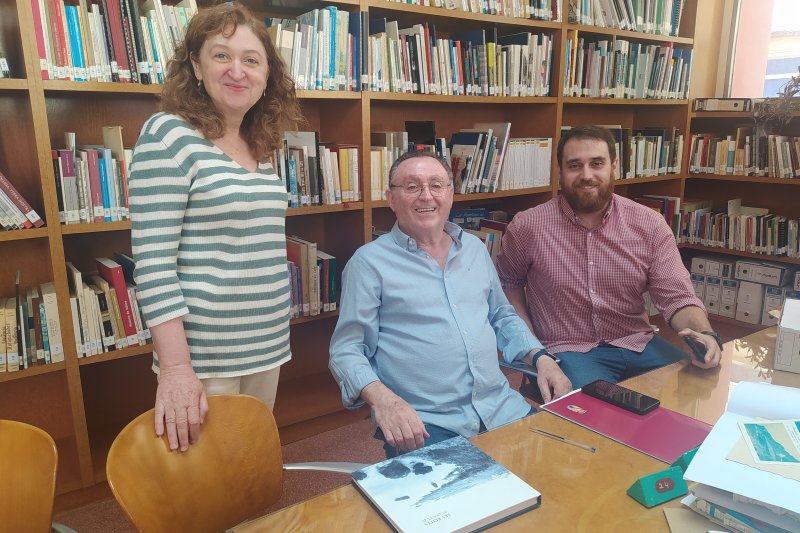 El Archivo municipal recibe más de 300 documentos del antiguo hotel Paradero de las Rotas  El Archivo municipal recibe más de 300 documentos del antiguo hotel Paradero de las Rotas