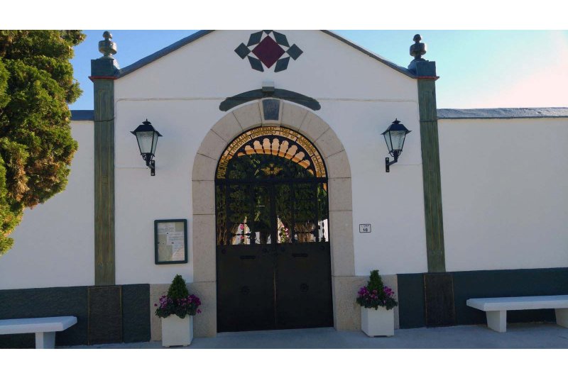 Calp investigará posibles casos de exhumación ilegal de nichos  Calp investigará posibles casos de exhumación ilegal de nichos