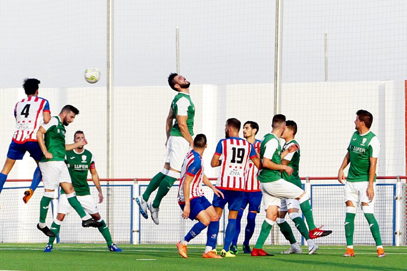 El Pego marca con un jugador menos y se lleva los tres puntos de Xàbia El Pego marca con un jugador menos y se lleva los tres puntos de Xàbia