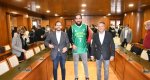 Homenaje de Xàbia al jugador de baloncesto Romà Bas Homenaje de Xàbia al jugador de baloncesto Romà Bas