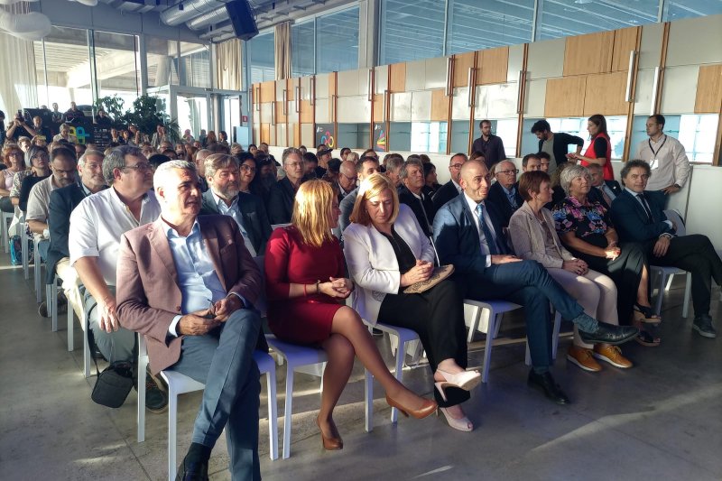 Dénia Festival de les Humanitats: Ximo Puig apuesta por la sostenibilidad, la justicia social y el diálogo frente los actuales retos que suponen la emergencia climática, la desigualdad y el autoritarismo Dénia Festival de les Humanitats: Ximo Puig apuesta por la sostenibilidad, la justicia social y el diálogo frente los actuales retos que suponen la emergencia climática, la desigualdad y el autoritarismo