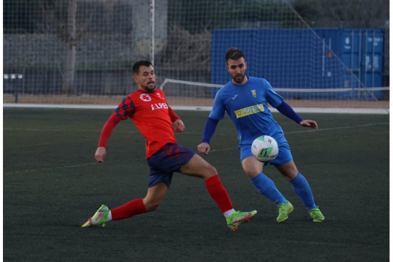 La Nostra Copa: el Pedreguer recibe al Gandia pensando en la liga y el Dénia aplaza su duelo La Nostra Copa: el Pedreguer recibe al Gandia pensando en la liga y el Dénia aplaza su duelo