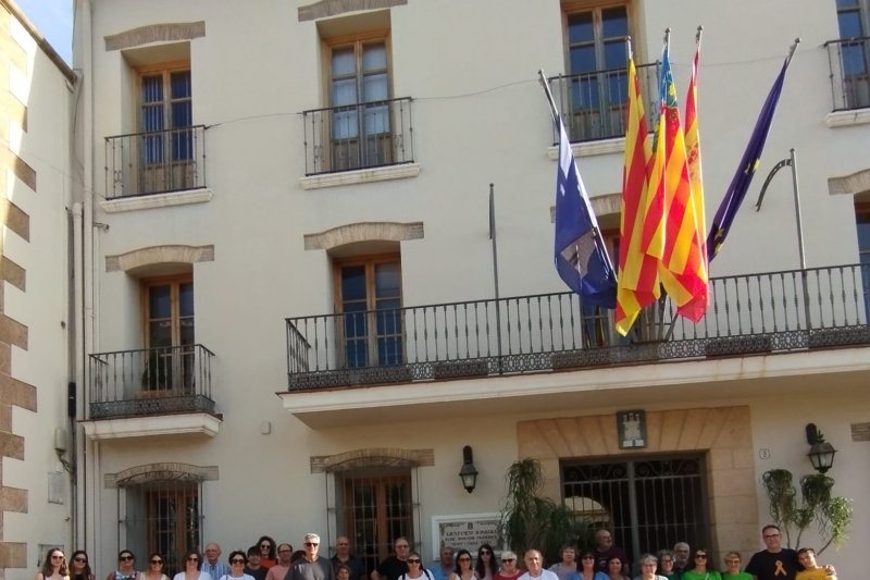 Acció Cultural mobilitza la comarca contra la Llei Rovira que consideren “un atemptat” al valencià Acció Cultural mobilitza la comarca contra la Llei Rovira que consideren “un atemptat” al valencià