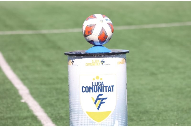 Lliga Comunitat: El Jávea empata y regresa al descenso en una jornada negra para los de la Marina Alta Lliga Comunitat: El Jávea empata y regresa al descenso en una jornada negra para los de la Marina Alta